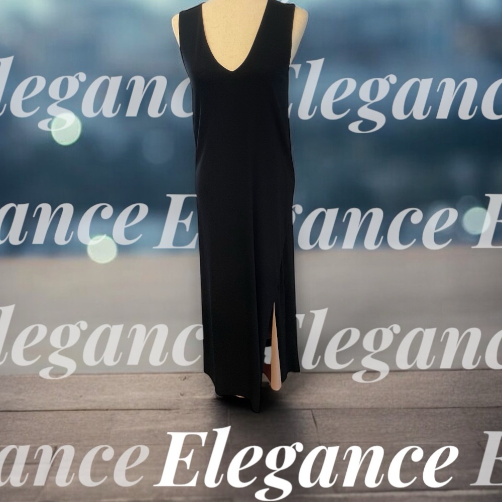 SOLD💖 Donna Karan Long Black Knit Sheath with
V-Neck and Side Slit NWT - Picture 13 of 16